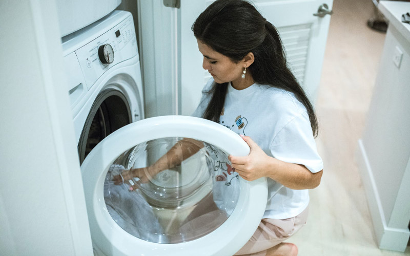 Wash and Dry Tricks for a Naturally Successful Laundry Day