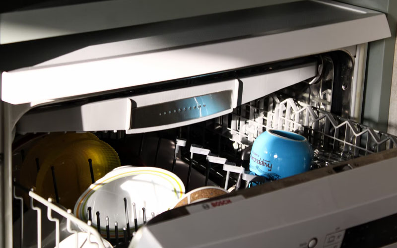 Why You Should Throw an Aluminum Ball in Your Dishwasher! Habits